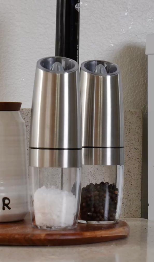 2-Piece Electric Seasoning Grinder Set